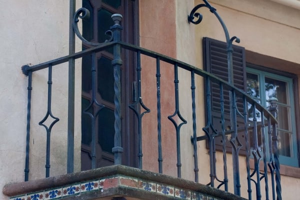 Balcony Pinewood Estate Garden by Tom Borgal Photography